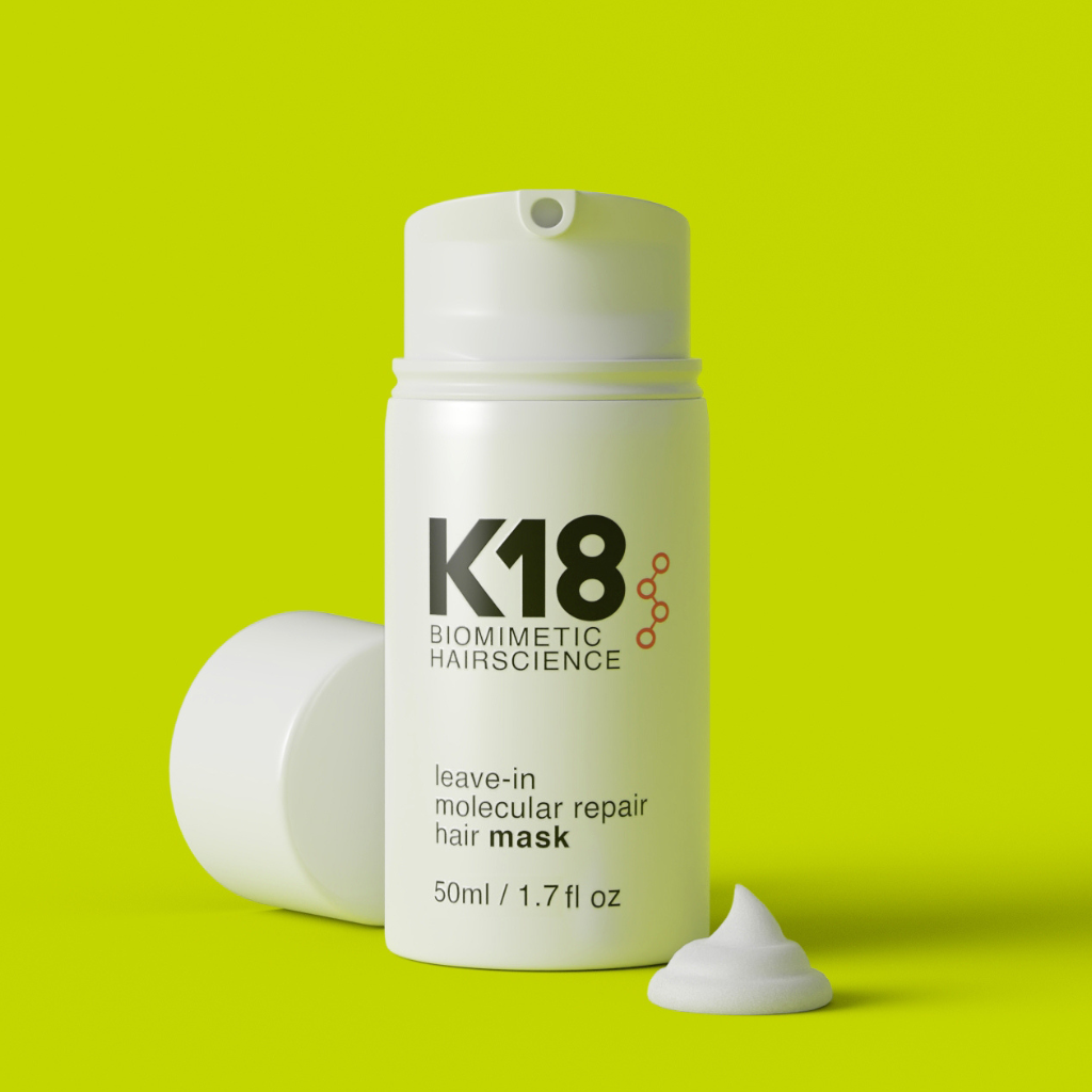 K18 Leave-In Hair Mask repariert Haarschäden, stärkt Elastizität und verbessert die Haarstruktur nachhaltig.
