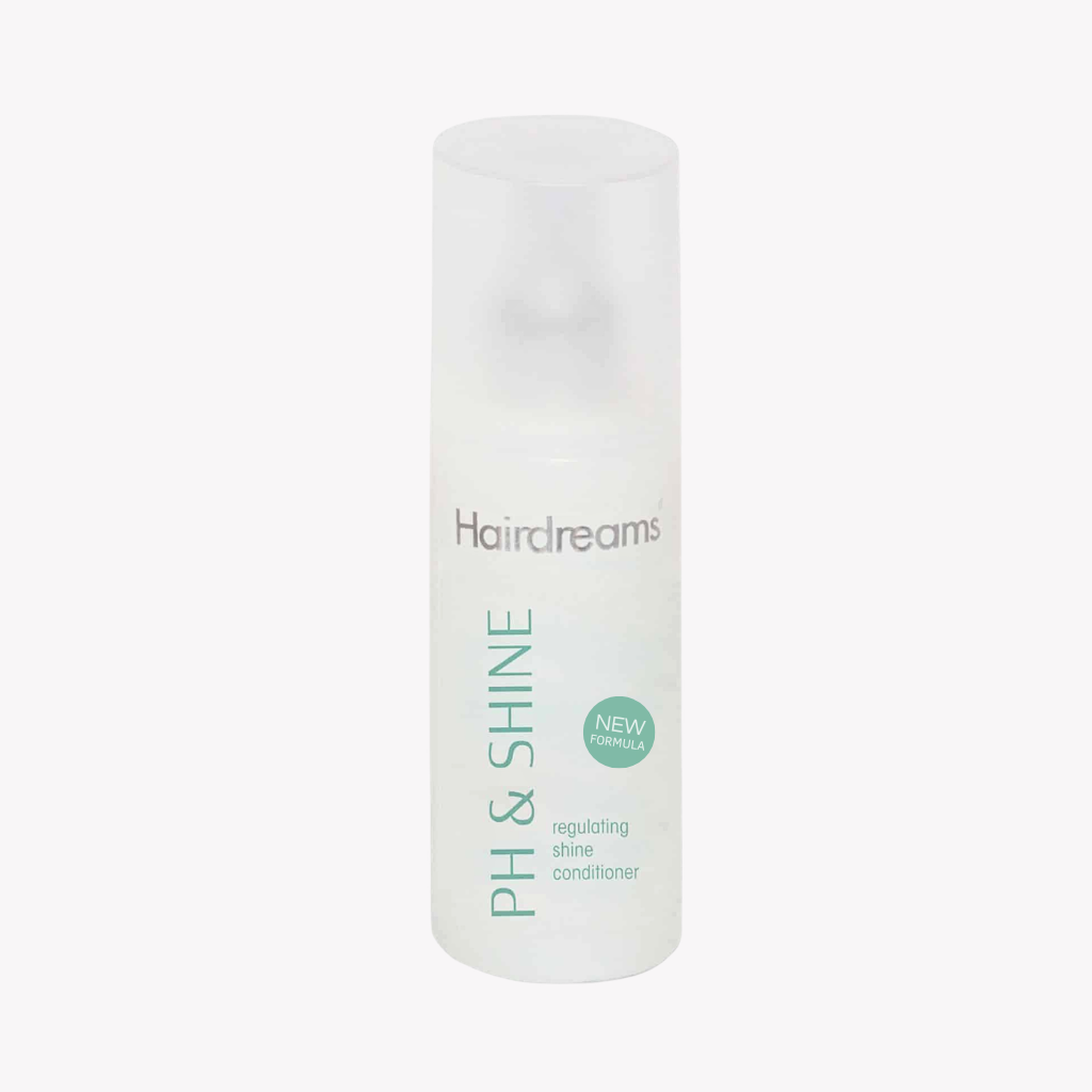 Das Hairdreams Ph & Shine Spray adstringiert die Haare und schließt die Schuppenschicht. Die Haare erhalten schwerelosen Glanz und mehr Geschmeidigkeit. Außerdem wirkt es mit dem integrierten Anti-Statik-Effekt fliegenden Haaren entgegen.
